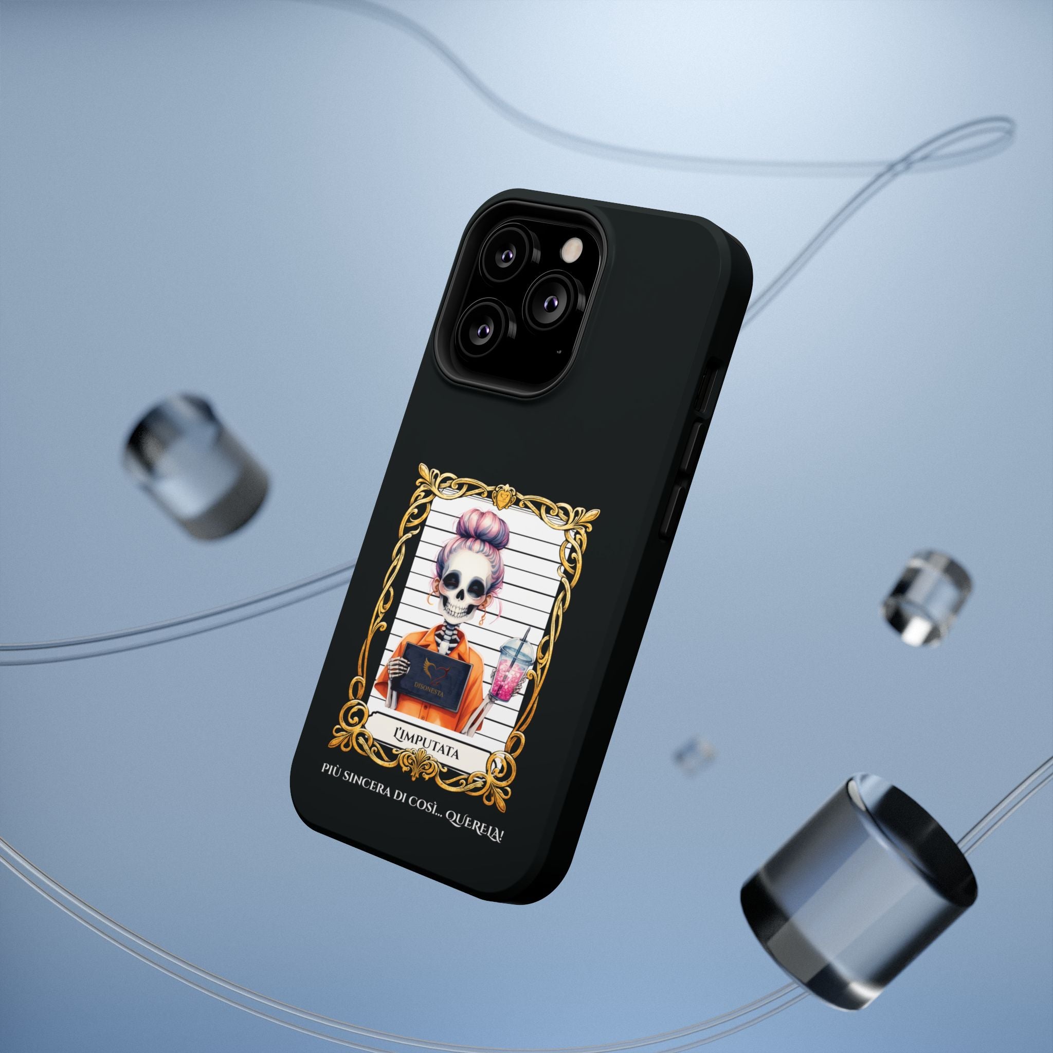 cover nera l'imputata