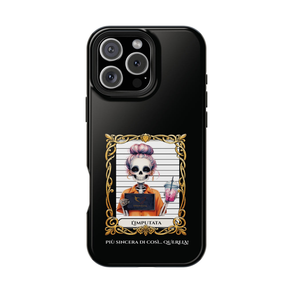 cover nera l'imputata