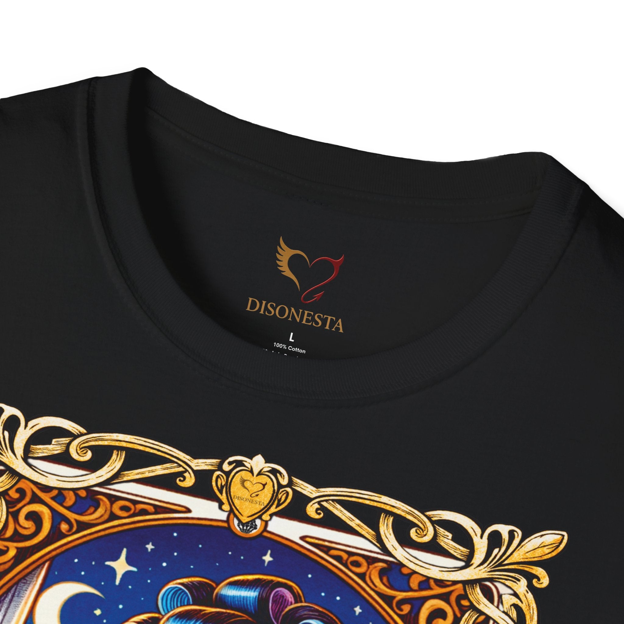 T-shirt nera L'investigatrice