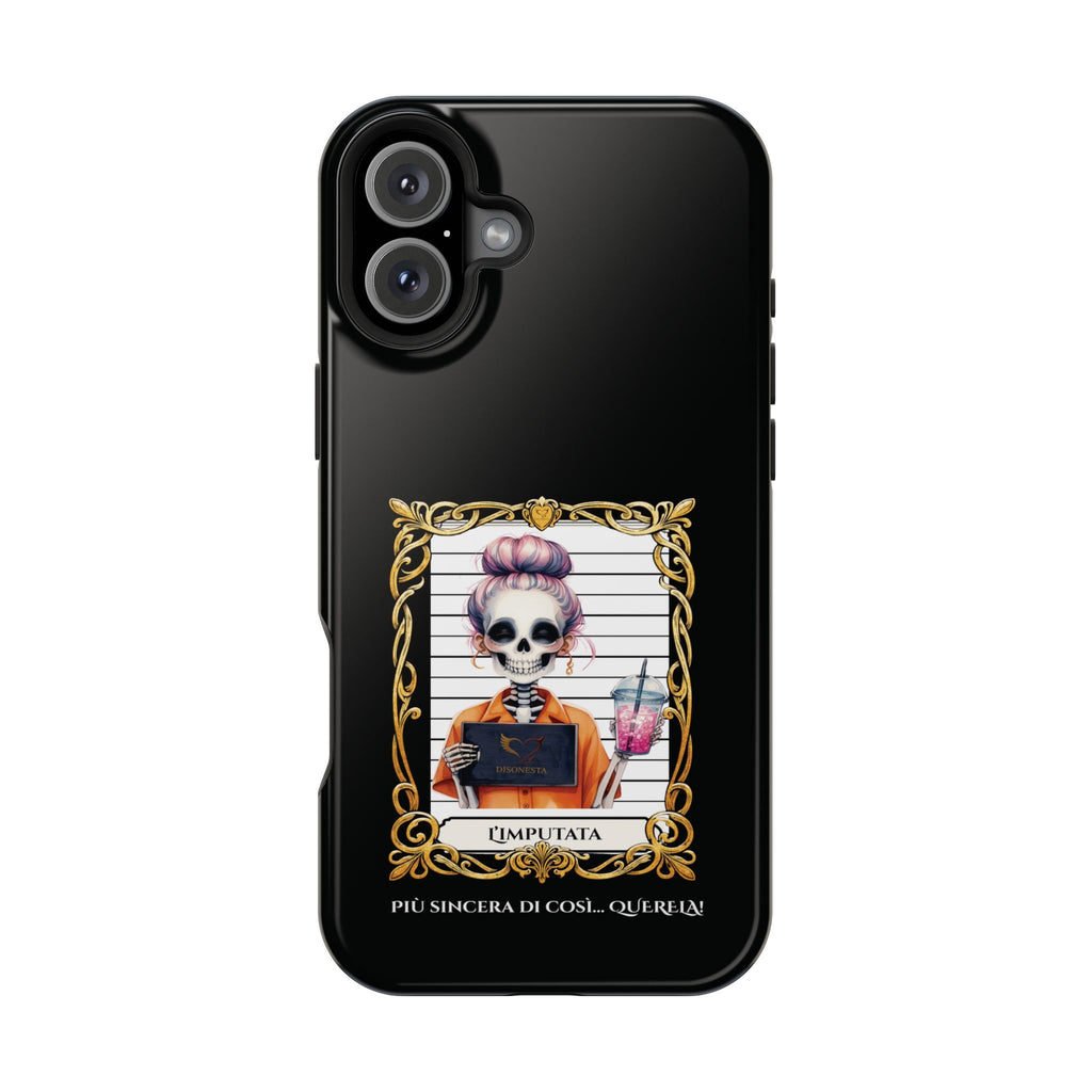 cover nera l'imputata