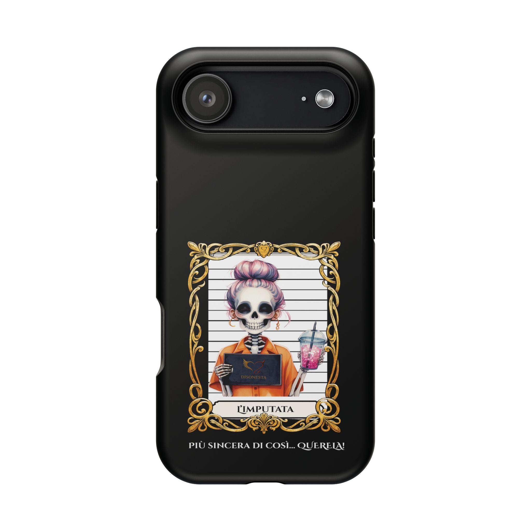 cover nera l'imputata