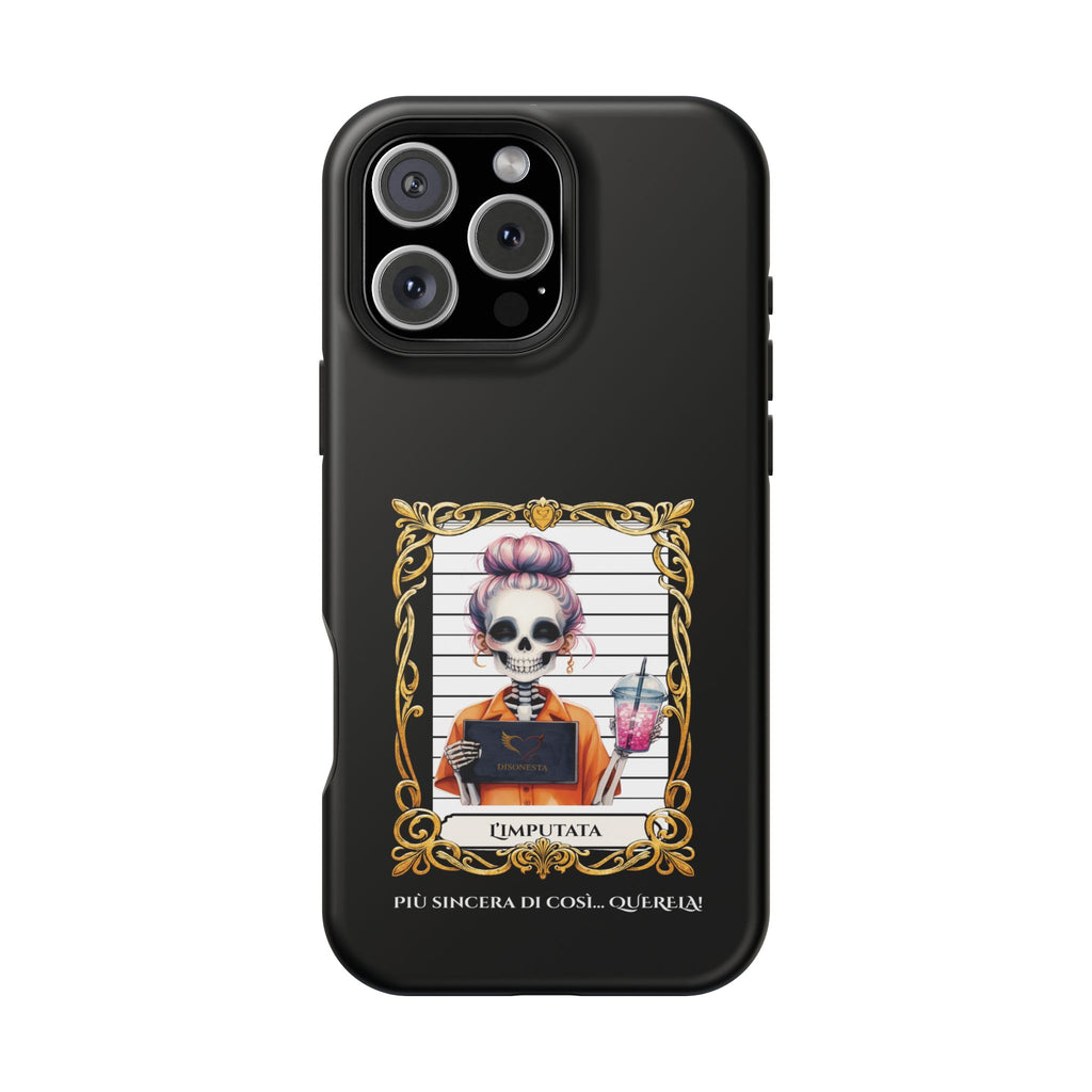 cover nera l'imputata