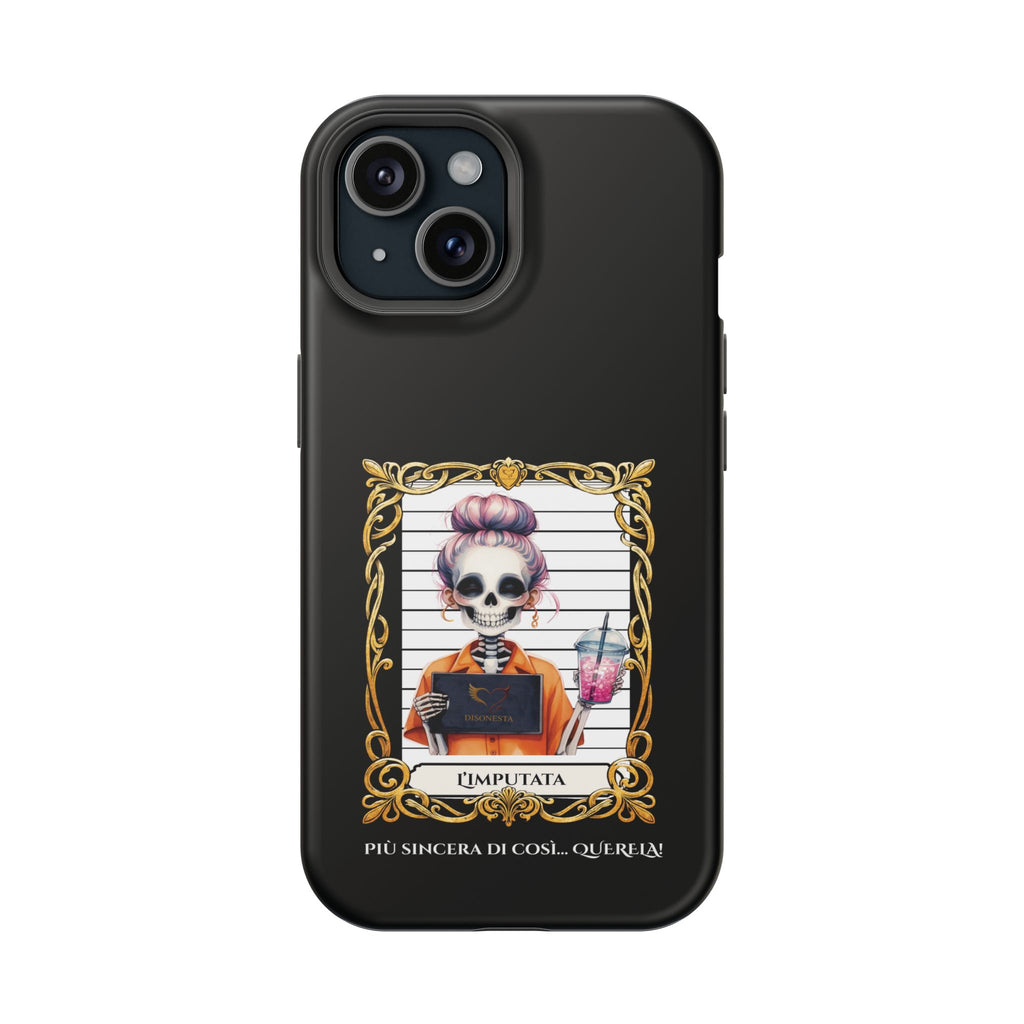 cover nera l'imputata